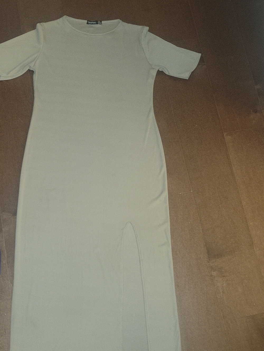 Boohoo Light Sage Green Maxi Dress with Front Split